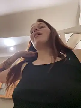 Lily_Viola webcam