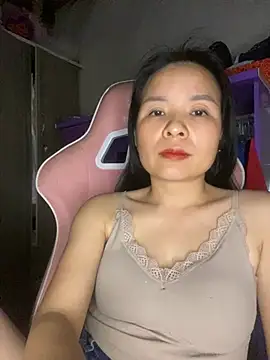 Ivy_Trix2 webcam