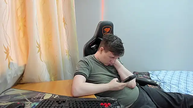 iliaskrislove webcam