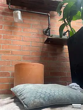 madonnaaaa webcam