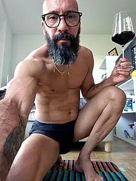 Latinox79 webcam