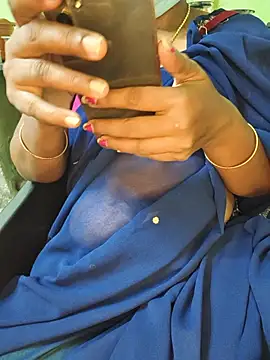Tamilselviroja- webcam