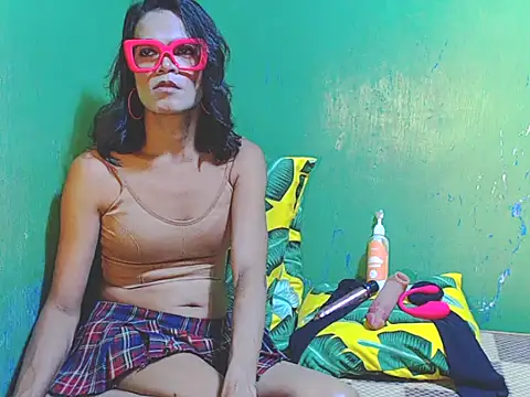 ToiletPlayBarbieDoll webcam