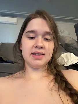 HornyGirlH webcam