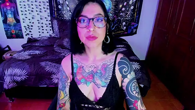 alice_666f webcam