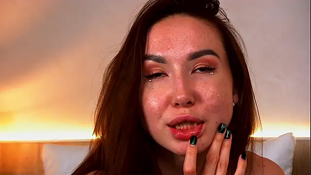 EmilyGray__ webcam