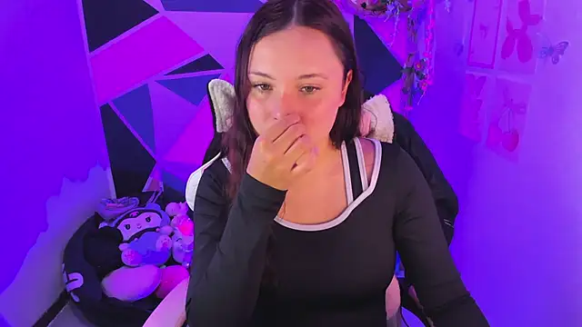 little_emma0 webcam