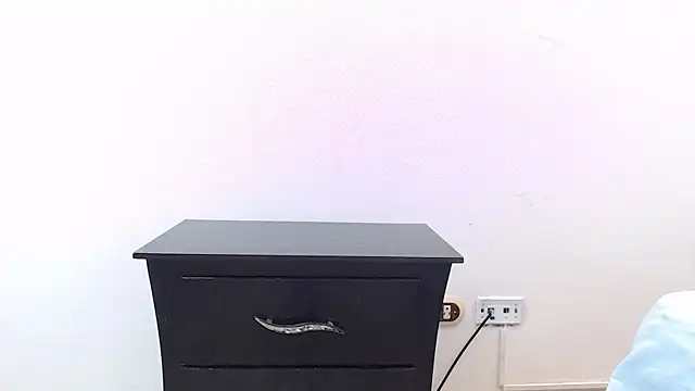 ivorynoir webcam