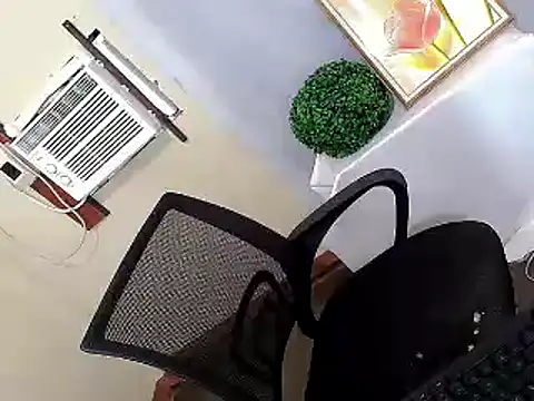 Ms_SultrySallyyxx webcam