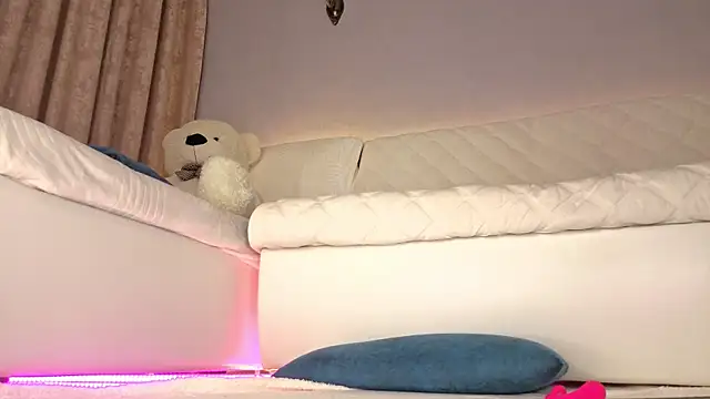 Ellijoys webcam