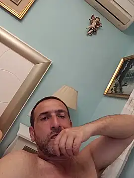 DanTrov79 webcam