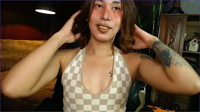 prettybushy webcam