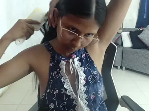 CashFlow_Lady webcam