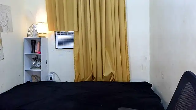 Mimi_Mckinley webcam