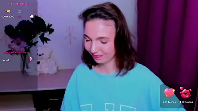 KindHazelHere_ webcam