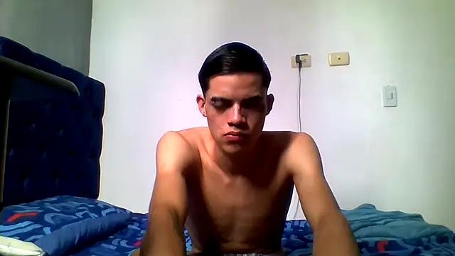 Latinos_2001 webcam