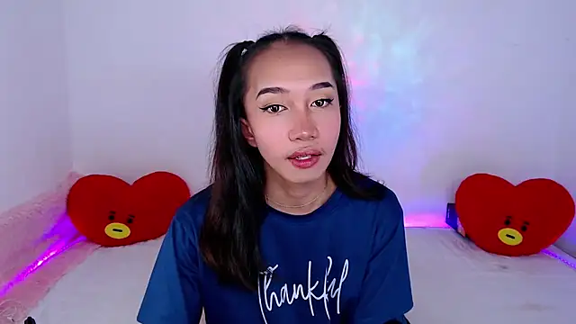 Sweet_kittyxx webcam