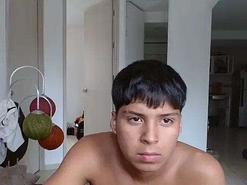 twinks004 webcam