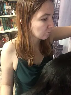 Velvet_Cry webcam