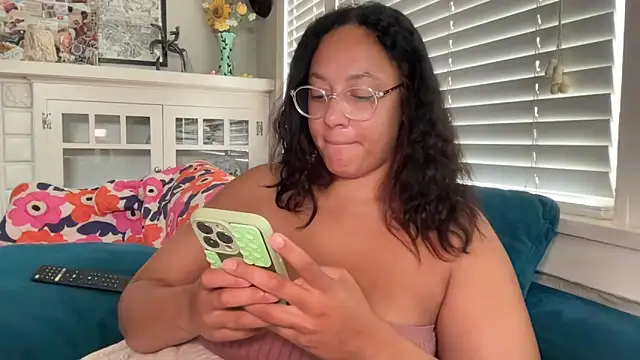 dreamyriri webcam