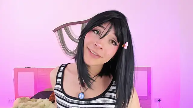 AliiceWonderland_ webcam