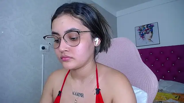 kathe-mills235 webcam