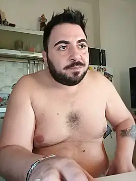 bear_skinny webcam