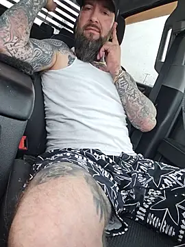 Beardedtattood webcam
