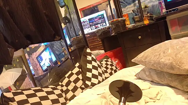 AQuickPhyx webcam