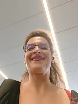 RebeccaNoble webcam