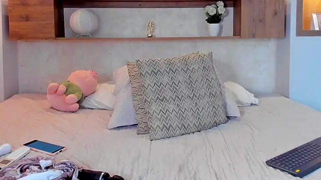 Emilly_Beaumont webcam