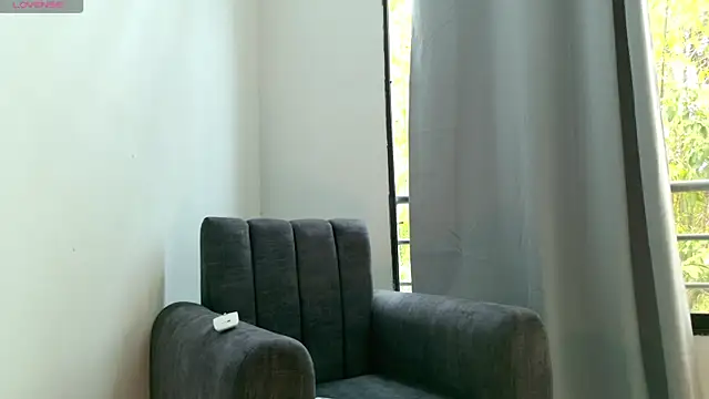 aramjones webcam