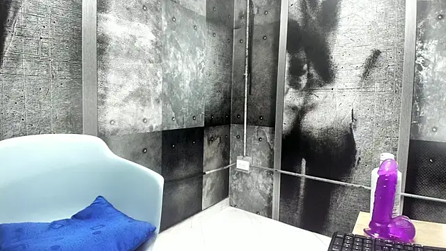 Gury_tattoo webcam