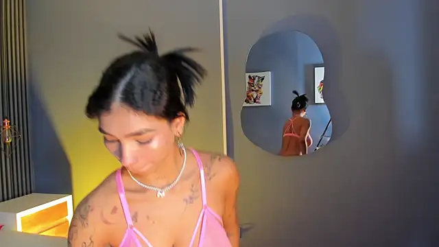 LauraAristizabal webcam