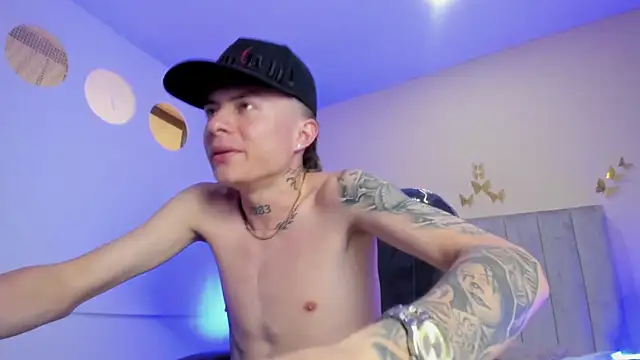 Nascary_Fox webcam