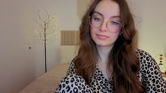 Real_cutie1 webcam