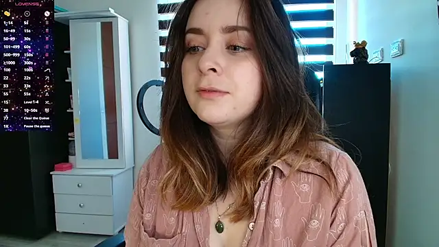 miss_seline webcam