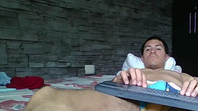 Sexylatin64 webcam