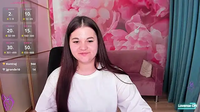 ElinaMils webcam