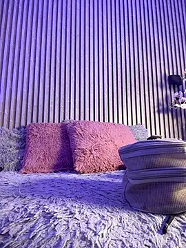 SOPHICOLLINS webcam