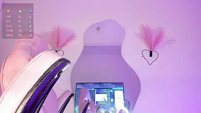 Mia_royal webcam