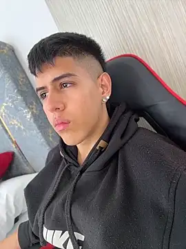 Angel_khouri_ webcam