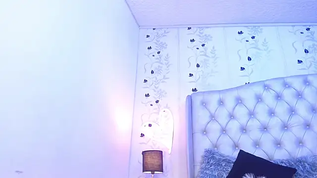 CharlotteSmithy webcam