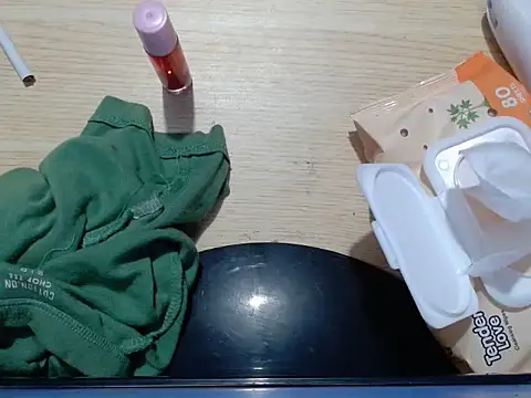 AshantTsiBigCock webcam