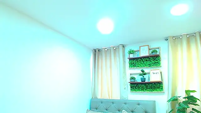sasi_luna webcam