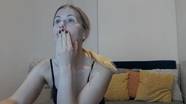 Lika_Soul webcam