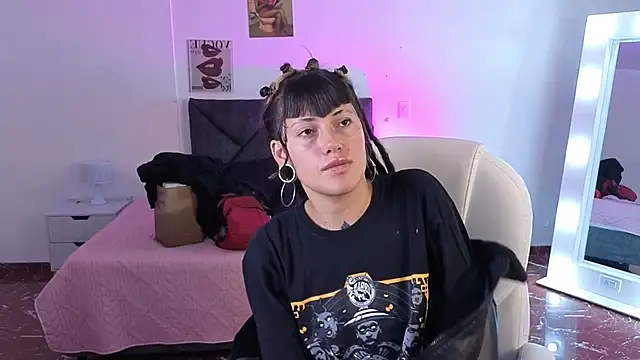 _sharlotte777 webcam