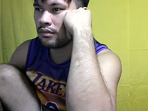 HairyHottestpinoyHandsome webcam