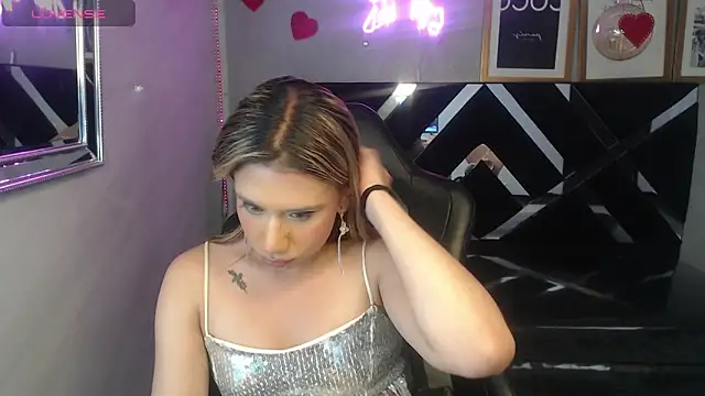 Evy_Luxx_v webcam