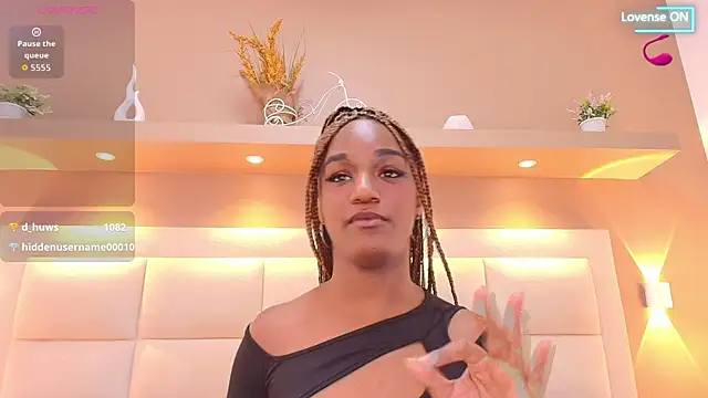 Chloebrunnie webcam